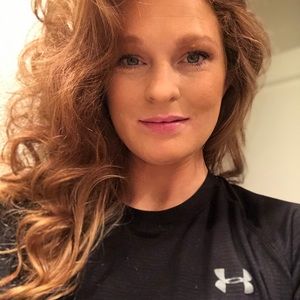 Meet your Posher, Krista leigh